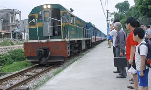 Ngành đường sắt được phép bán thêm vé ghế phụ trong dịp cao điểm