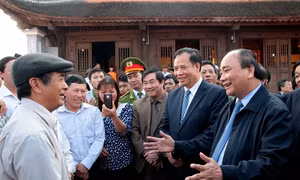 Phó Thủ tướng Nguyễn Xuân Phúc thăm và chúc Tết tại Hải Dương