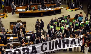 Nguy cơ đảo chính mềm ở Brazil