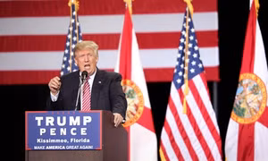 Ứng viên Tổng thống Mỹ Donald Trump thay đổi lập trường trong quan hệ với NATO
