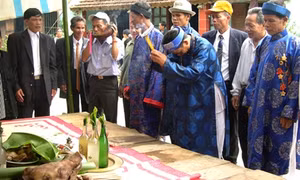 Tục cưới hỏi của người Ve