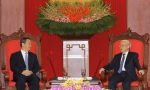 Tổng Bí thư Nguyễn Phú Trọng tiếp Bí thư Khu ủy Quảng Tây