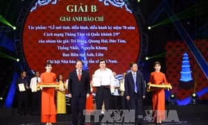 Thủ tướng giao TTXVN phát triển báo đối ngoại tầm cỡ khu vực và thế giới