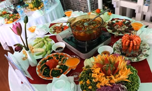 Giữ lửa bằng bữa cơm gia đình
