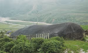 Bãi đá cổ Sa Pa