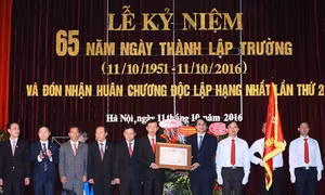 Trường Đại học Sư phạm Hà Nội kỷ niệm 65 năm ngày thành lập và đón nhận Huân chương Độc lập hạng Nhất