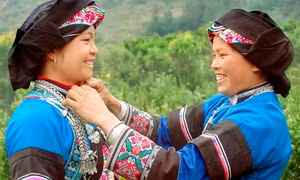 Truyền dạy văn hóa truyền thống dân tộc Bố Y