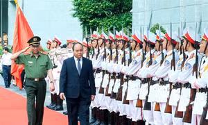 Thủ tướng Nguyễn Xuân Phúc: Thực hiện tốt công tác đảm bảo an ninh trật tự phục vụ phát triển kinh tế - xã hội của đất nước