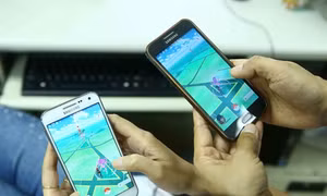 Game Pokémon GO làm điên đảo giới trẻ Việt