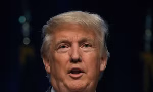 Thông tin liên quan tới hai ứng cử viên tranh cử Tổng thống Mỹ, ông Donald Trump và bà Hillary Clinton