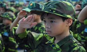 200 "chiến sĩ nhí" tham dự học kì quân đội