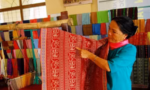 Lưu giữ và bảo tồn nghề dệt thổ cẩm Chăm Ninh Thuận