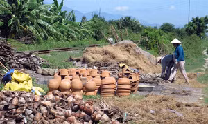 Làng nghề gốm truyền thống Bàu Trúc trước nguy cơ mai một