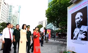 Thành phố Hồ Chí Minh: Triển lãm ảnh kỷ niệm 70 năm Ngày Toàn quốc kháng chiến