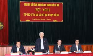 Tổng Bí thư Nguyễn Phú Trọng tiếp xúc cử tri Hà Nội