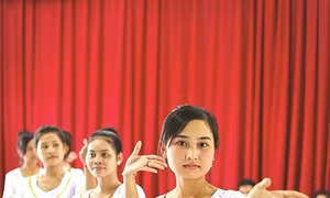 Gìn giữ nghệ thuật Khmer Nam Bộ