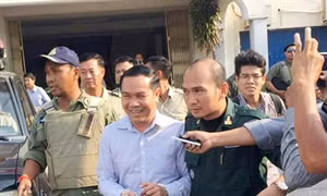 Campuchia bắt giữ nghị sĩ bị cáo buộc sử dụng bản đồ giả về biên giới với Việt Nam