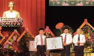 Điện Biên đạt chuẩn phổ cập giáo dục tiểu học mức độ 2