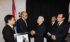 Lãnh đạo Đảng, Nhà nước viếng đồng chí Fidel Castro Ruz,