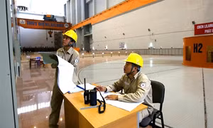 Phát điện tổ máy số 2 thủy điện Lai Châu