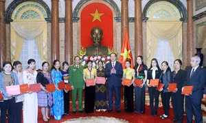 Chủ tịch nước Trần Đại Quang gặp mặt tấm gương điển hình trong phòng, chống ma túy