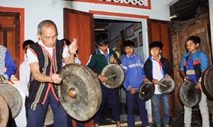 Người giữ hồn cồng chiêng Xê-đăng