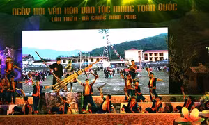 Khai mạc Ngày hội Văn hóa dân tộc Mông toàn quốc lần thứ 2 tại Hà Giang