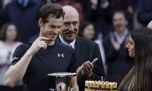 Sinh nhật ngọt ngào của Andy Murray