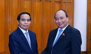 Thủ tướng Nguyễn Xuân Phúc tiếp đồng chí Bunthoong Chitmany 