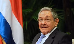 Chủ tịch Cuba thăm Pháp