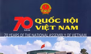 Nhà xuất bản Thông tấn ra mắt sách “70 năm Quốc hội Việt Nam 1946 - 2016”