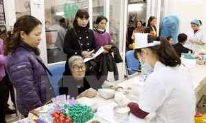 Xét nghiệm miễn phí đường máu, mỡ máu cho người dân