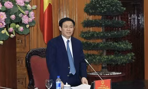 Phó Thủ tướng Vương Đình Huệ gặp mặt Top 100 Doanh nhân trẻ khởi nghiệp xuất sắc 2016