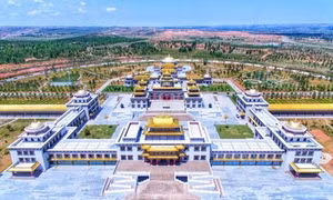 Ngắm thảo nguyên Nội Mông khác lạ từ trên cao
