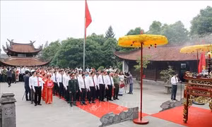 Thành kính Lễ giỗ Đức Quốc Tổ Lạc Long Quân và dâng hương tưởng niệm Tổ Mẫu Âu Cơ