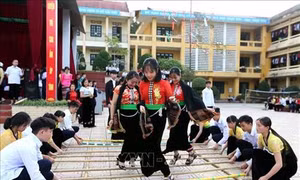 Chương trình vui Tết cho học sinh dân tộc nội trú