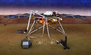 Thiết bị đổ bộ của NASA thu được xung động lạ trên Sao Hỏa