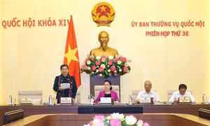 Phiên họp thứ 36 Ủy ban Thường vụ Quốc hội: Cân nhắc mở rộng khung thỏa thuận về giờ làm thêm