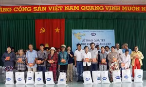 Đà Nẵng chăm lo Tết cho gia đình chính sách, đối tượng có hoàn cảnh khó khăn