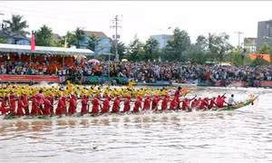 Lễ hội Oóc Om Bóc khu vực Đồng bằng sông Cửu Long năm 2019: Phát huy các giá trị văn hóa truyền thống của đồng bào Khmer