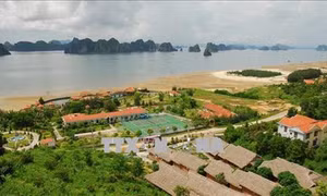 Nghị quyết của Bộ Chính trị về việc sắp xếp các đơn vị hành chính cấp huyện, xã