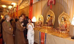 Giới thiệu không gian nghệ thuật Phật giáo truyền thống dân tộc Việt
