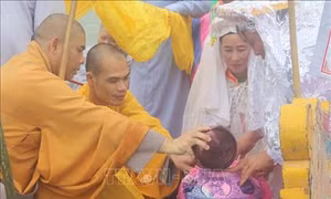 Lễ hội “Rước nước" làng Bồng Thượng hướng mọi người nhớ về nguồn cội