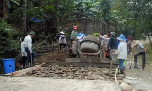 Lào Cai làm mới đường giao thông nông thôn