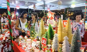 Hơn 60.000 bản sách quốc văn, ngoại văn trưng bày tại Lễ hội sách FAHASA 2019