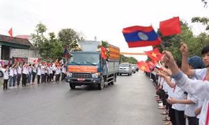 Nghệ An đón 98 hài cốt liệt sỹ quân tình nguyện và chuyên gia hy sinh tại Lào