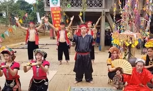 Các hoạt động tháng 1 chủ đề “Xuân sum họp” tại Làng Văn hóa