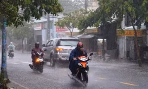 Bão số 2 suy yếu thành áp thấp nhiệt đới