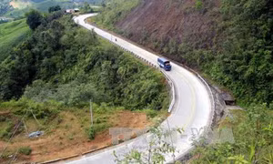 Nhiều giải pháp đảm bảo an toàn giao thông khu vực đèo Lò Xo