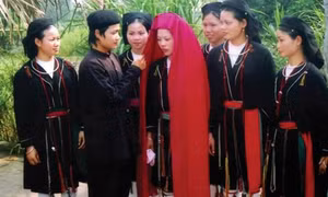 Lễ đón dâu của người Sán Dìu